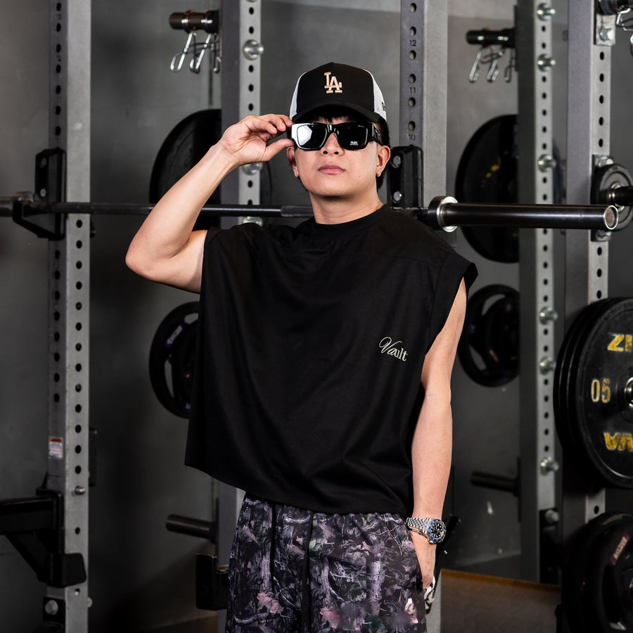 VAULT | THREADMARK MUSCLE TEE | BLACK